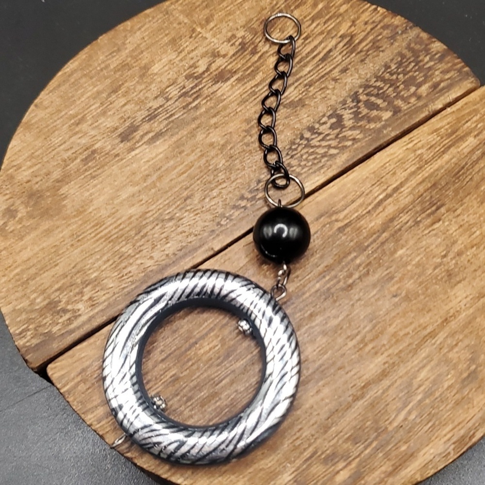 Zebra print animal patterned circle hoop openwork pendant